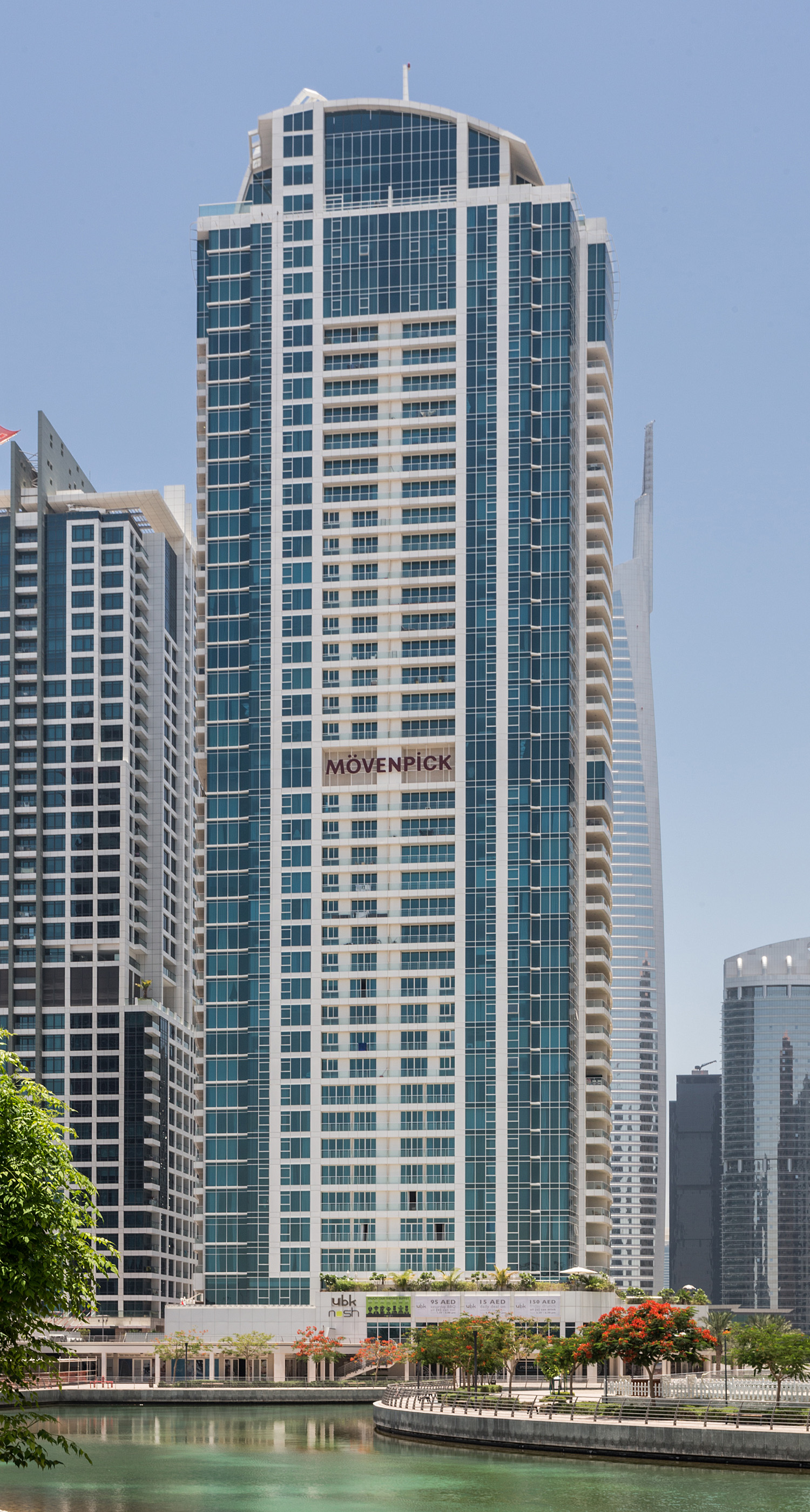Laguna Tower, Dubai - View across the lake. © Mathias Beinling